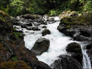 river-falls-2.jpg