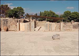 Great court facing the living quarters.