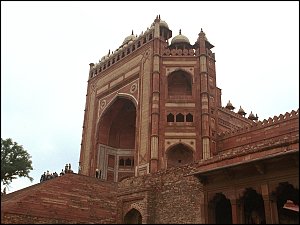 Buland Gate, Gate of Victory, main gate of the mosque at Fahipur Sikri.